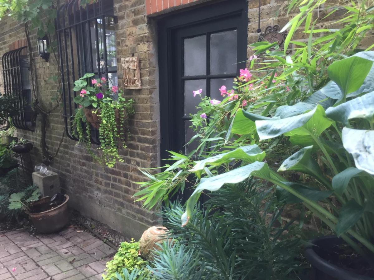 The Coach House Bromley Exterior photo