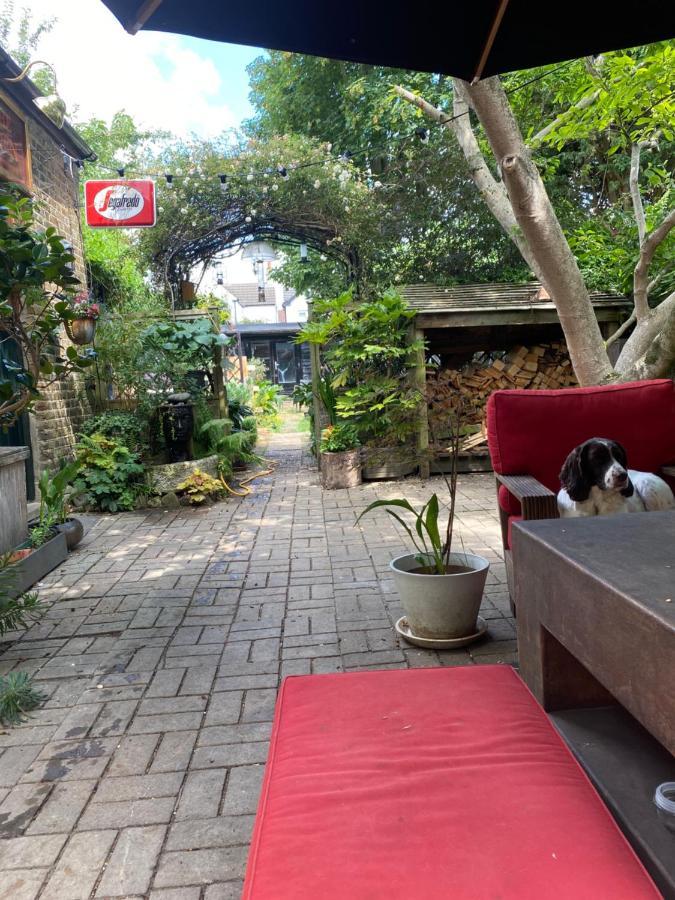 The Coach House Bromley Exterior photo